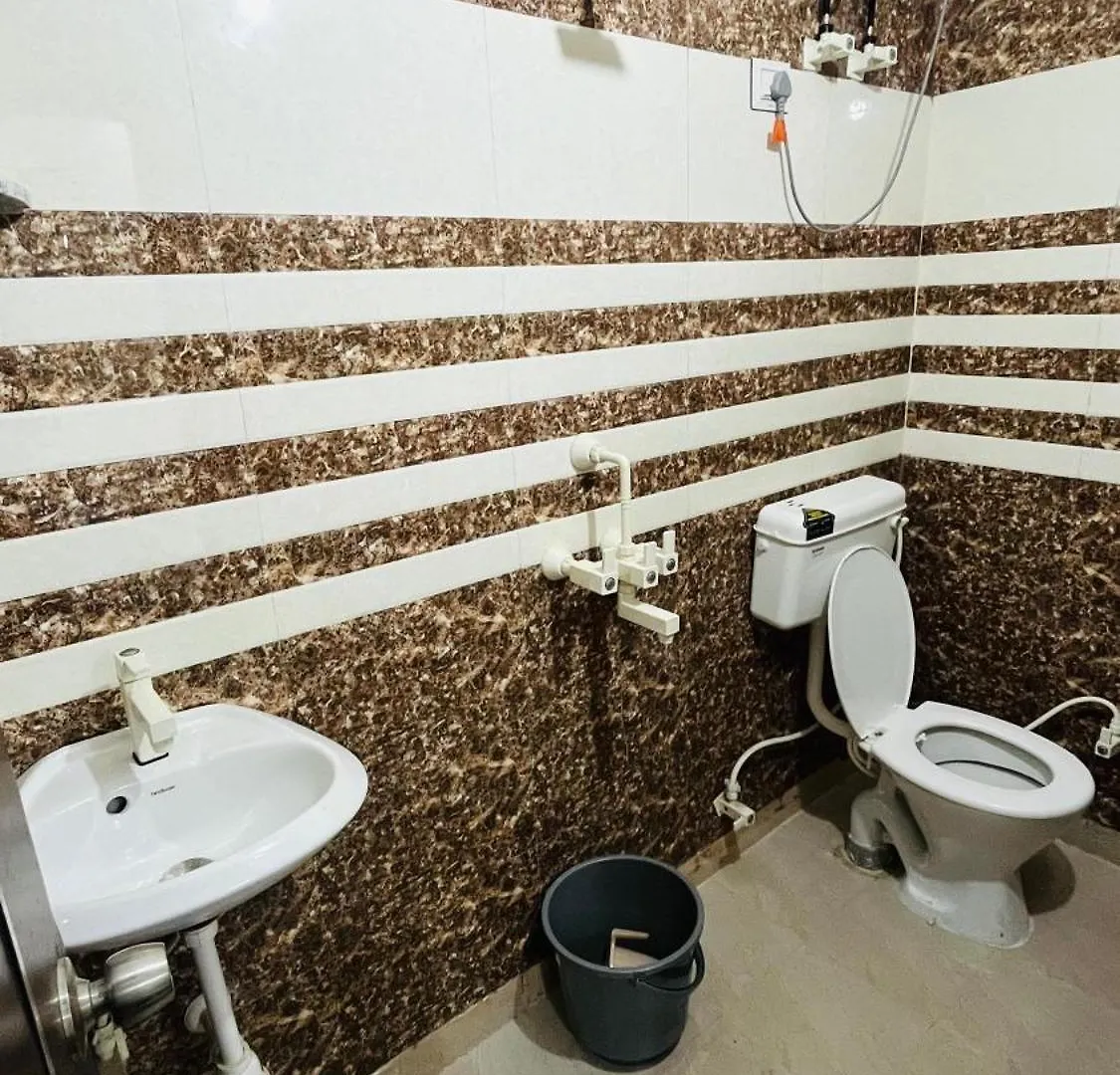 Hotel The Majestic Taj Near Tajmahal Agra  Indie