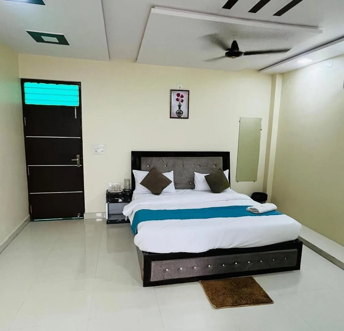 Hotel The Majestic Taj Near Tajmahal Agra   Agra (Uttar Pradesh)