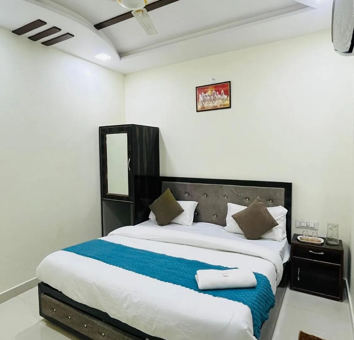 Hotel The Majestic Taj Near Tajmahal Agra